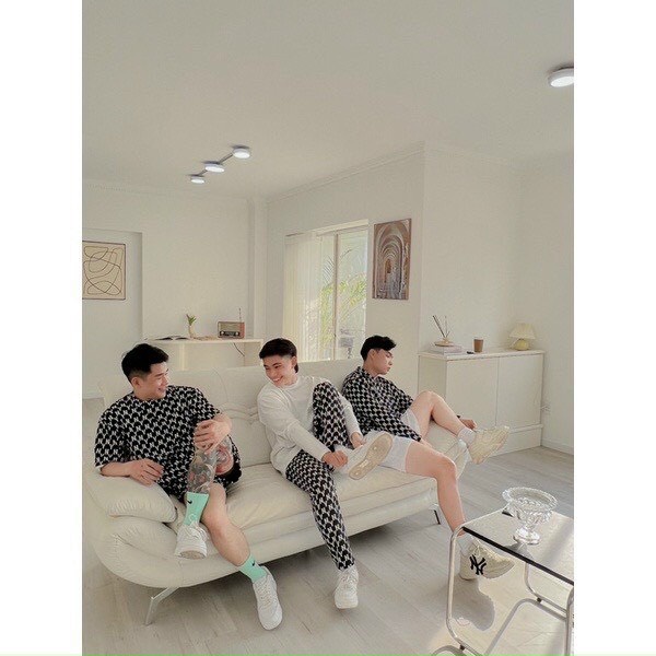Quần Thun Da Cá Ống Suông Họa Tiết Champion NY Unisex Nam Nữ Form Rộng