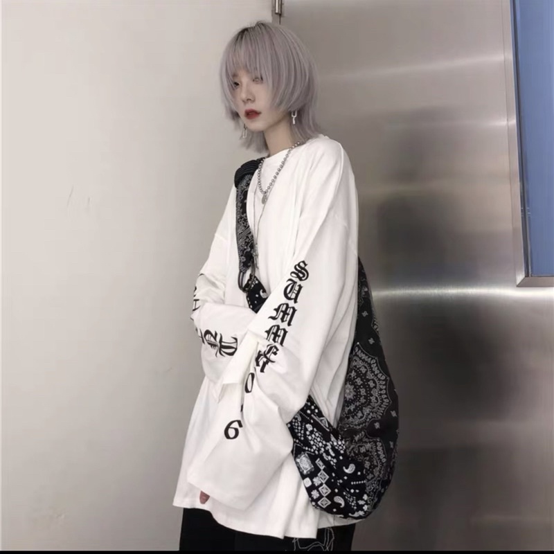 Áo in chữ tàu dọc tay TH6