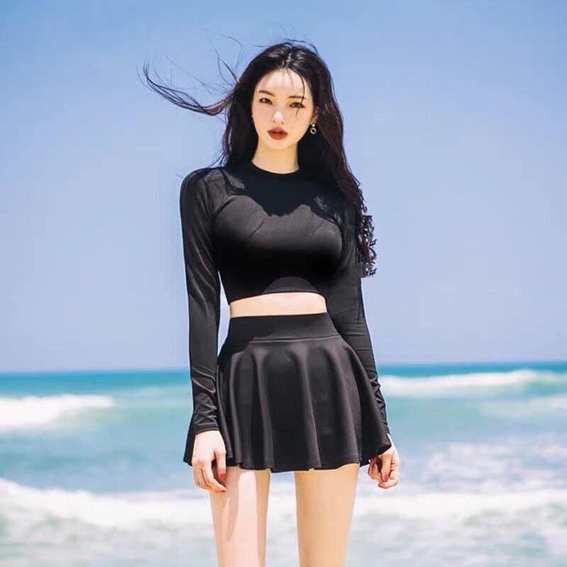 FLASH SALE - Bikini / Đồ bơi tay dài đen chân váy cạp cao che bụng siêu hot Hàn Quốc kèm ảnh thật và feedback
