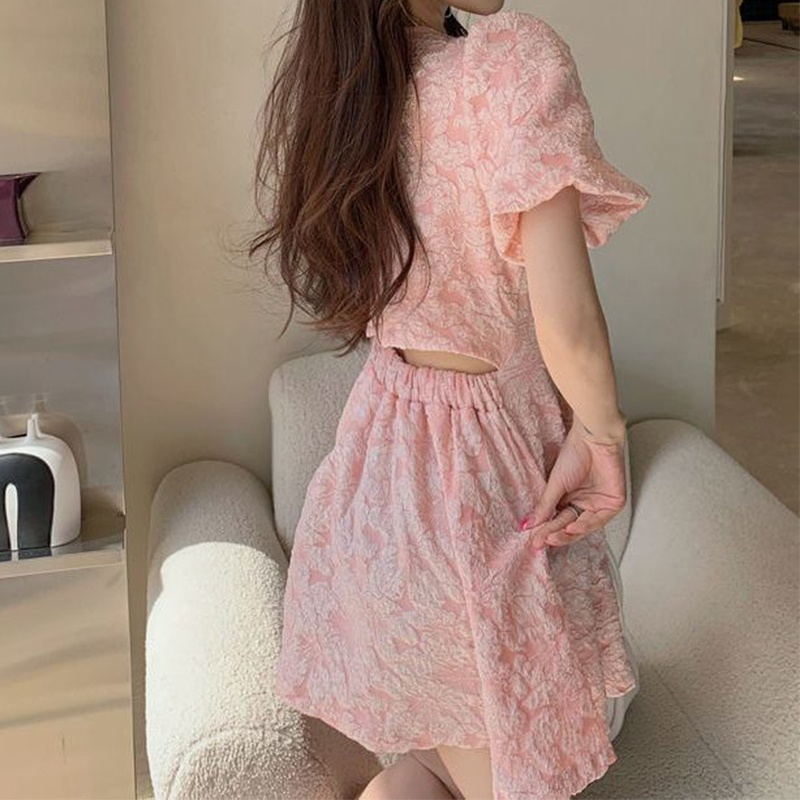 Đầm Chữ A Tay Ngắn Phồng Cổ Chữ V In Nổi Họa Tiết Hoa Thời Trang Sang Trọng Cho Nữ
