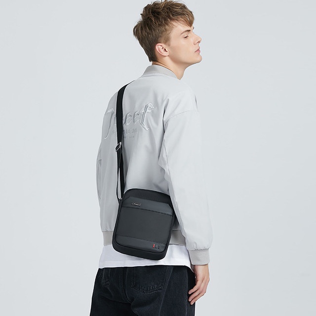 Túi Chéo Nam Nhỏ Gọn Arctic Hunter K00065 Vải Oxford Chống Thấm Hàng Chính Hãng - Fiiago Shop