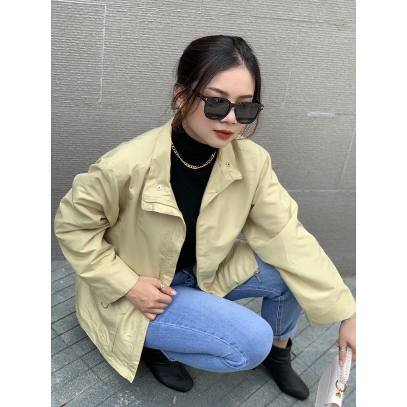 Áo khoác gió Nhật, màu vàng nhạt
