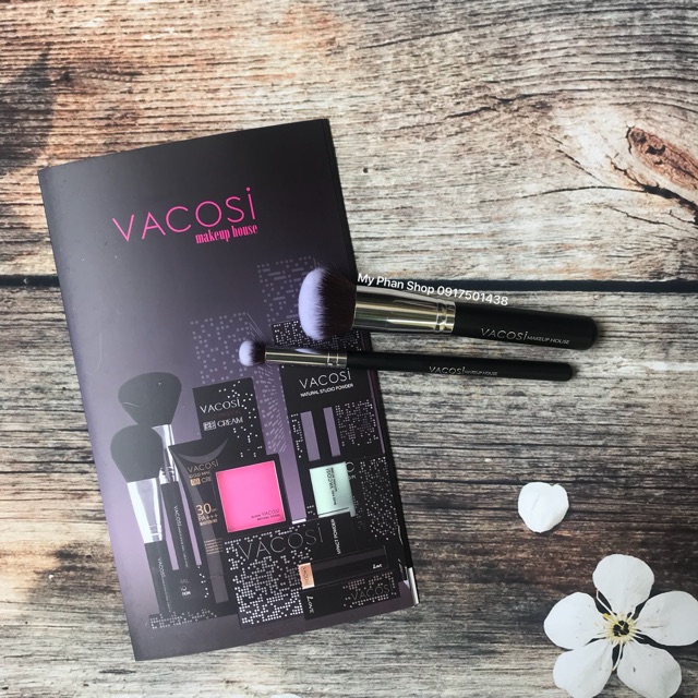Vacosi - Set 2 cọ trang điểm Vacosi Brush B079