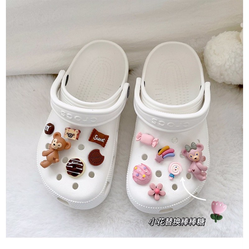 Set sticker, jibbitz, charm gấu Hello Bear gắn dép cross, gắn sục cross