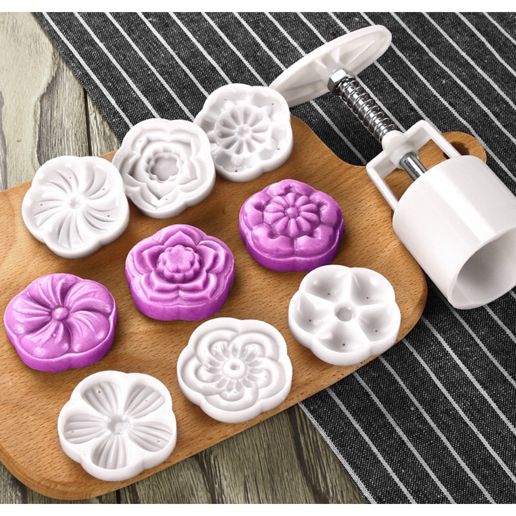 Khuôn Bánh Trung Thu Lò Xo Hoa Mai - 6 Mặt 50G Mẫu 34 (Ms 242) | Shopee  Việt Nam