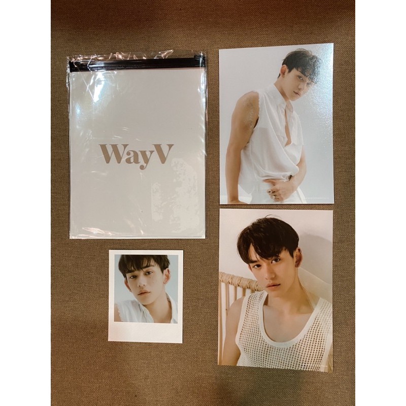 set ảnh Season greetings WayV 2021