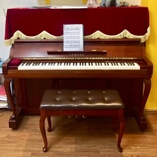 Piano W106B