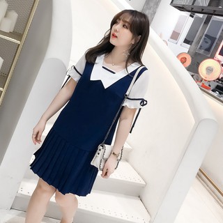 Váy cổ sen V đuôi xếp ly cho người béo mập