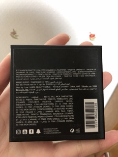 PHẤN MẮT HUDA BEAUTY CORAL OBSESSIONS