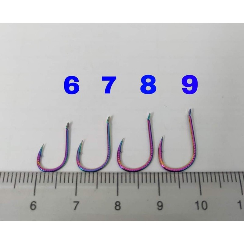 Lưỡi câu cá titan 7 màu gân xoắn, vảy rắn có ngạnh