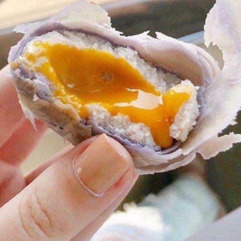 Bánh ngàn lớp nhân vị lòng đỏ trứng muối Egg-Yolk Shortbread 330g