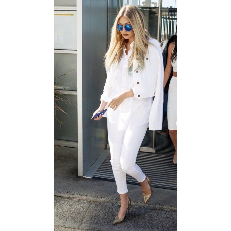 Áo khoác jean trắng ngắn,size L hiệu,stretch blue