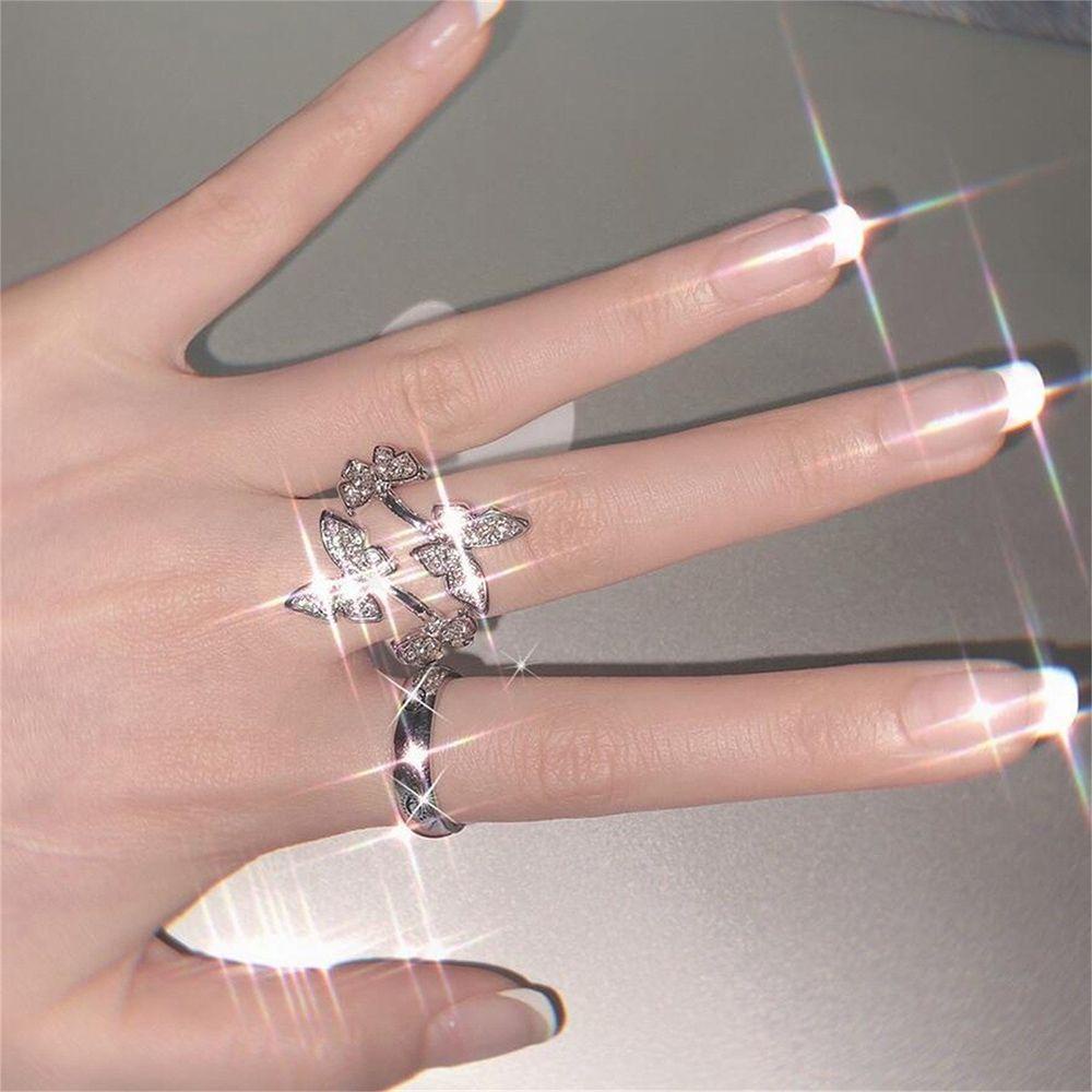 Vòng Đan Len Hình Bướm Làm Trang Sức Thủ Công