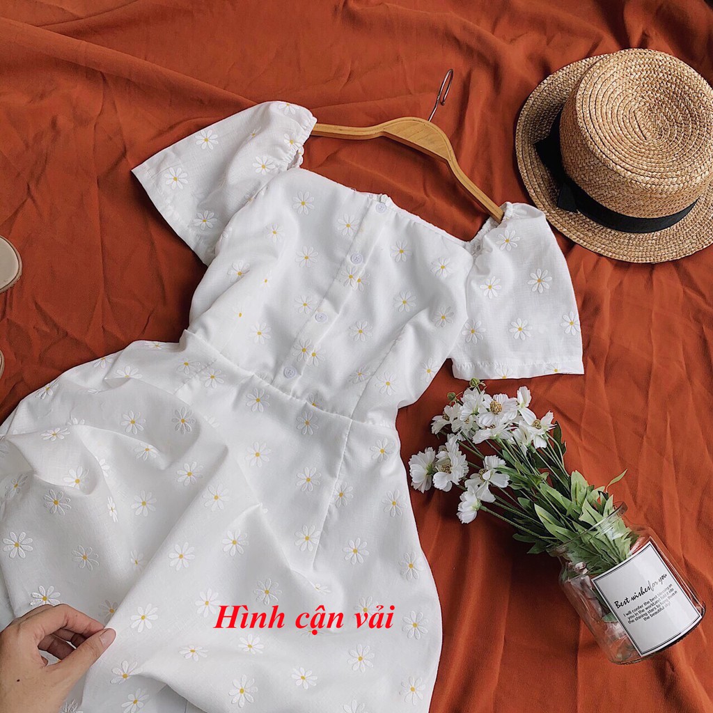 Đầm hoa cúc trắng cổ vuông phối nút xinh xắn phong cách thời trang XUKA-DRESS MT 006 -chất liệu Kate mềm mại.