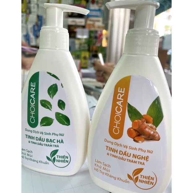 CHOICARE DUNG DỊH VỆ SINH PHỤ NỮ ( 2 MÙI NGHỆ VÀ BẠC HÀ) CHAI 150ml CÓ VÒI