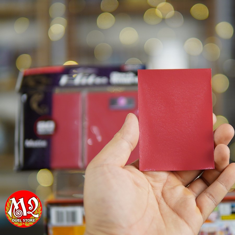 01 cái bọc bài dùng thử Standard size: BCW Elite MATTE - 91x66 mm -  Nhập khẩu HOA KỲ USA