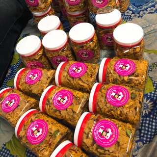 Nửa kg khô gà lá chanh