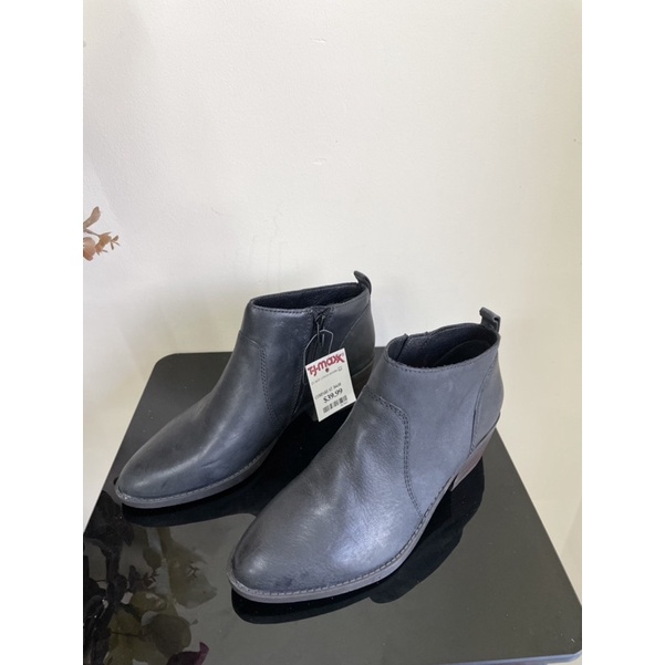 Boot Lucky Brand, màu đen, chính hãng.