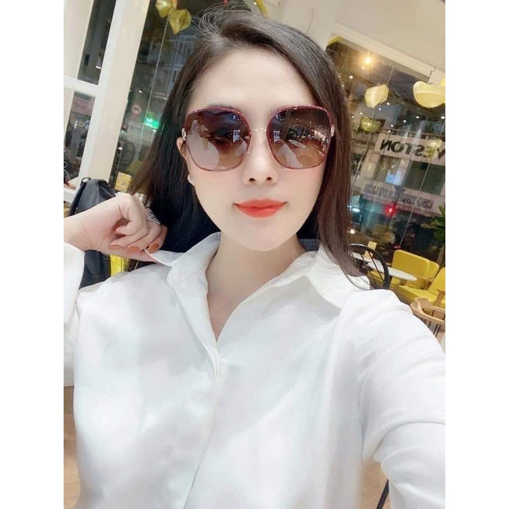 Kính mát Salvatore Ferragamo mắt bordeaux, gọng đỏ SF150S 728 Light Gold