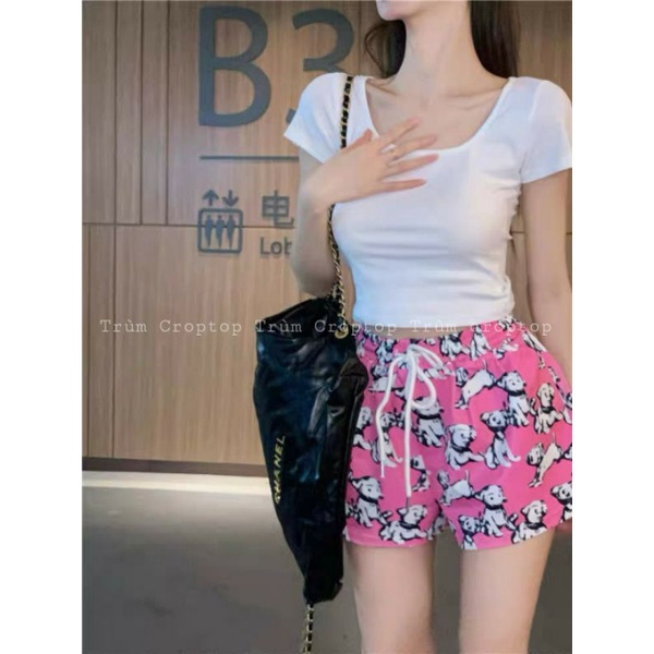 Áo Croptop Ngắn Tay Cổ Chữ U 2 Màu Đen Trắng Dáng Ôm Body Phong Cách Hàn Quốc