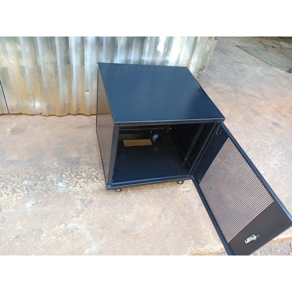 Tủ mạng tủ âm thanh 10u sâu 600 , tủ rack