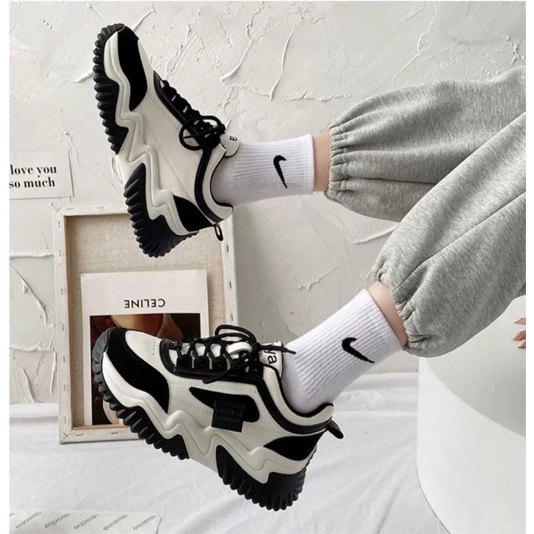 Giày thể thao nữ dáng sneaker mẫu mới nhất năm 2022 mã HV 12