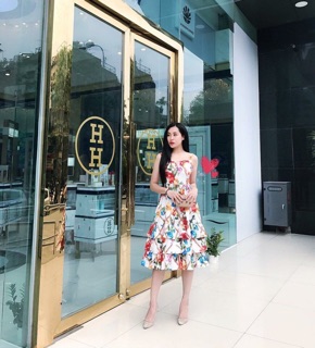 Đầm xoè tầng DG