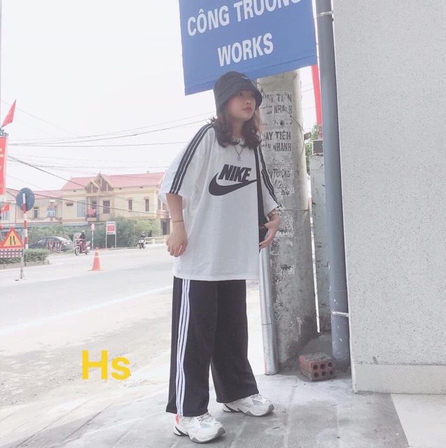 Bộ áo ba sọc tay + quần ba sọc HS12