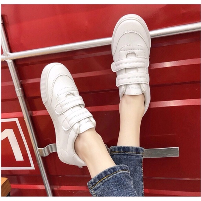 Giày thể thao nữ quai dán