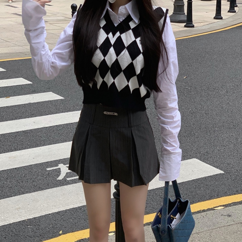 V-neck check vest female Korean version was thin short sleeveless versatile pullover vest | BigBuy360 - bigbuy360.vn