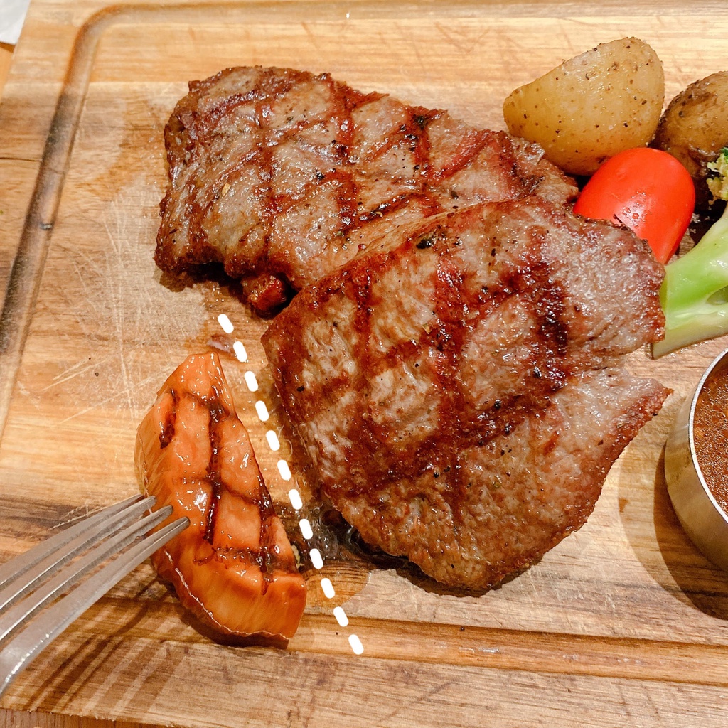 Vỏ Bảo Vệ Hộp Sạc Tai Nghe Airpods 3 Pro AirPods2gen 2021 Họa Tiết Bò Sữa Độc Đáo Dễ Thương Ốp