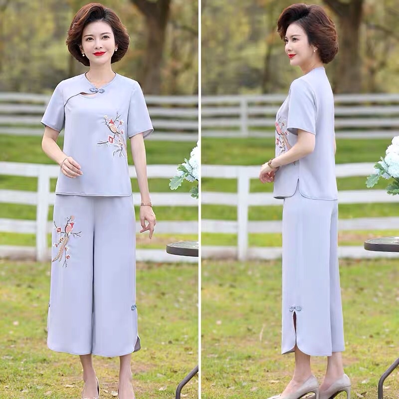 Bộ đồ trung niên nữ cao cấp, hoạ tiết quý phái, sang trọng NV0167