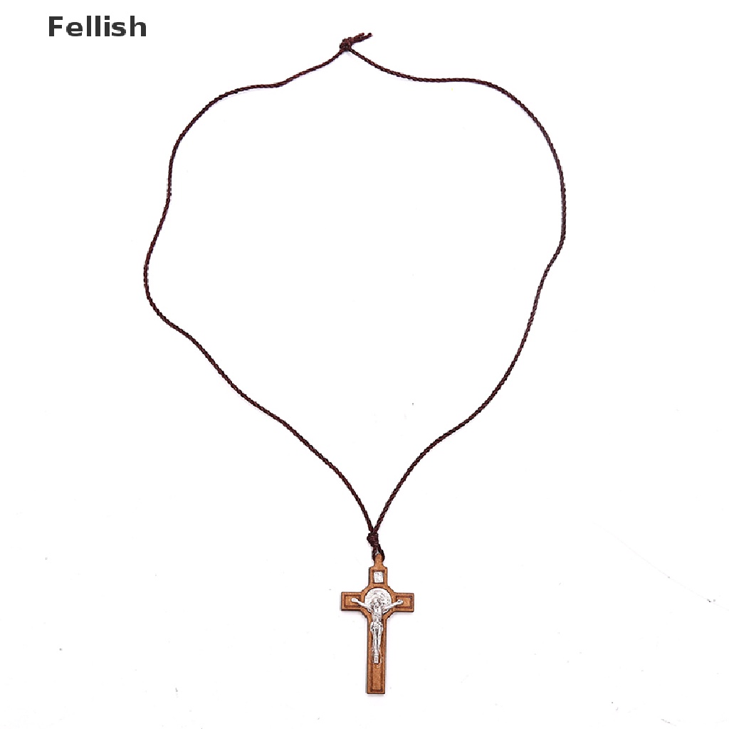 Dây chuyền mặt hình thánh giá gỗ phong cách retro thời trang