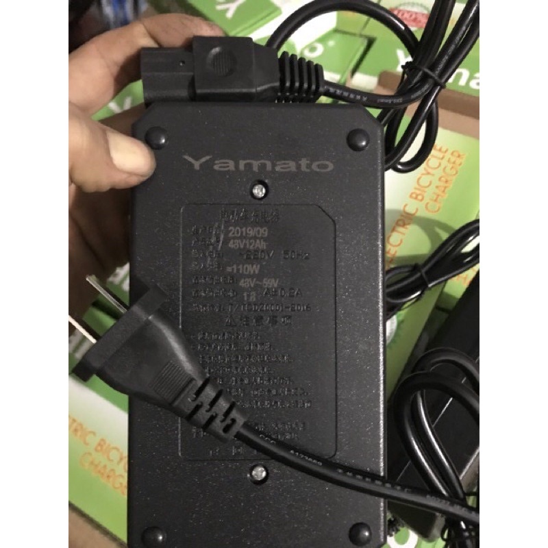 Sạc acquy xe điện cao cấp yamato chống chập. ngắt hoàn toàn .chống ngược dòng