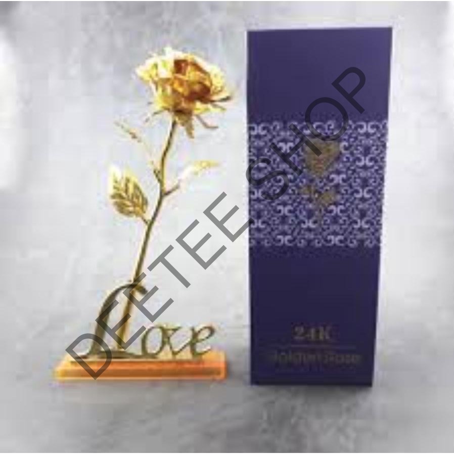 Hoa hồng mạ vàng 24K có đế bông màu vàng