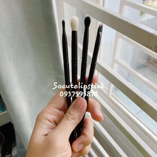 Bộ 4 cọ trang điểm Bellapierre Brush Set