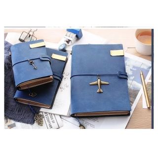 Sổ tay midori da thật màu xanh navy.