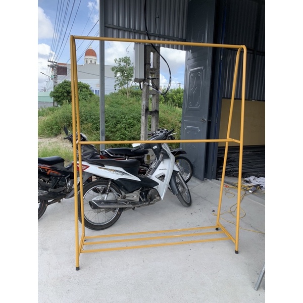 Kệ chữ a hai tầng sơn vàng