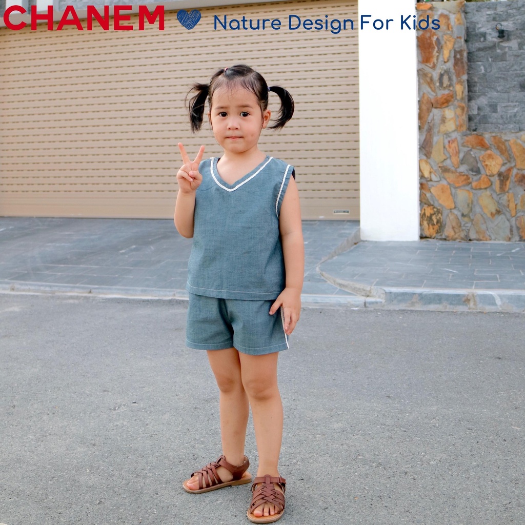 Set bộ đồ bé trai, bé gái cổ tim không tay phối viền móc thủ công chất liệu cotton thoáng mát thấm mồ hôi