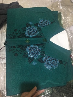 Áo khoác len trung niên dày dặn