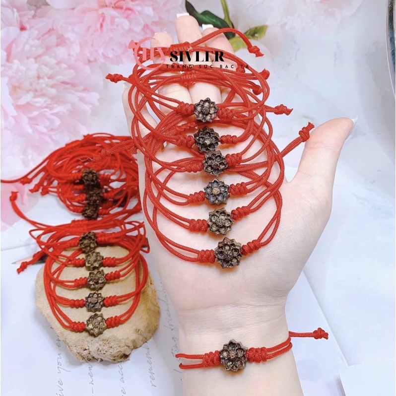Vòng chỉ đỏ chỉ ngũ sắc may mắn mix sen (ảnh thật)