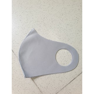 KHẨU TRANG VẢI SU MÀU XÁM