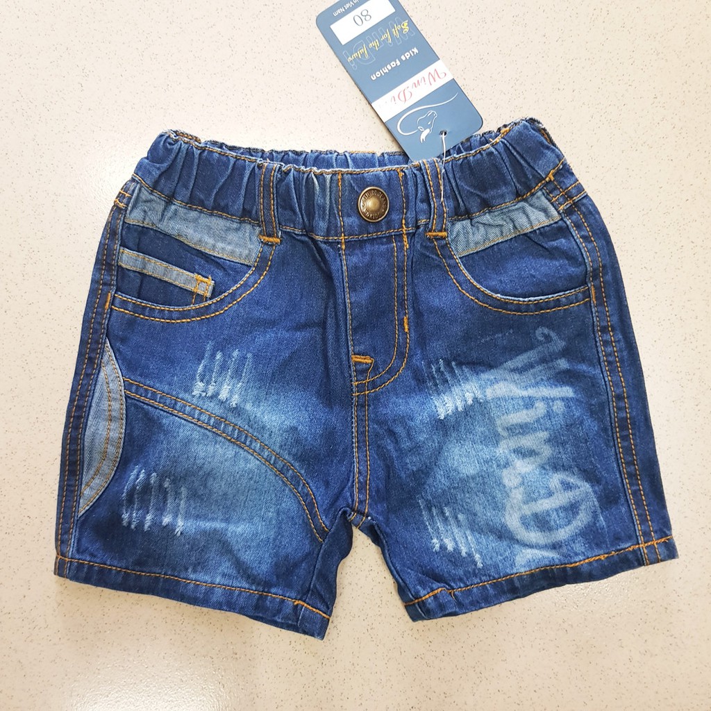 Quần short jean cottn xước in chữ mềm mại cho bé trai nhỏ