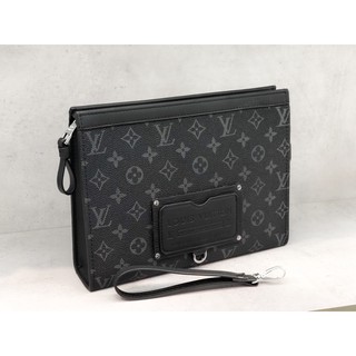 Ví Câm Tay Nam LV Hoa Tag Khung Chữ Trước_Ví Clutch LV Nam