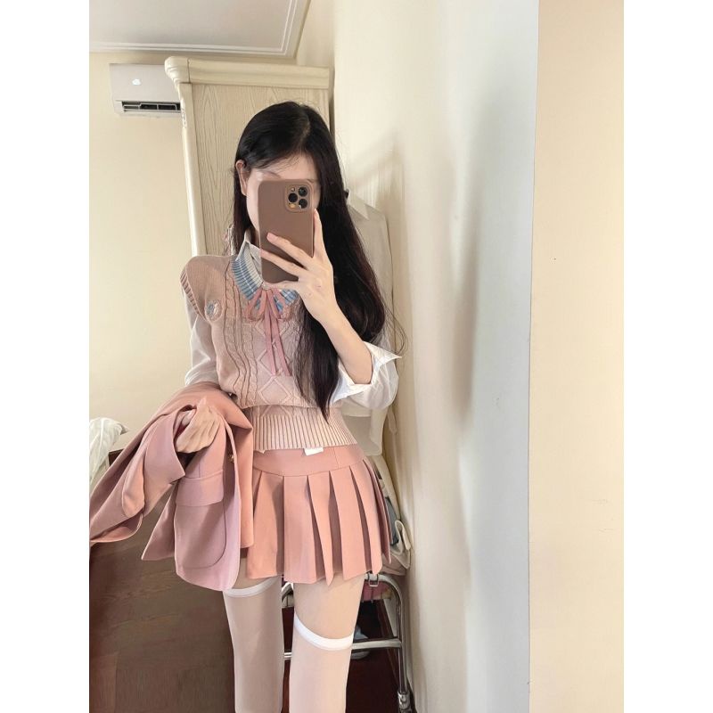 Bộ Đồng Phục Áo Sơ Mi Màu Trắng Phối Chân Váy Xếp Ly Thời Trang Mùa Thu Cho Nữ