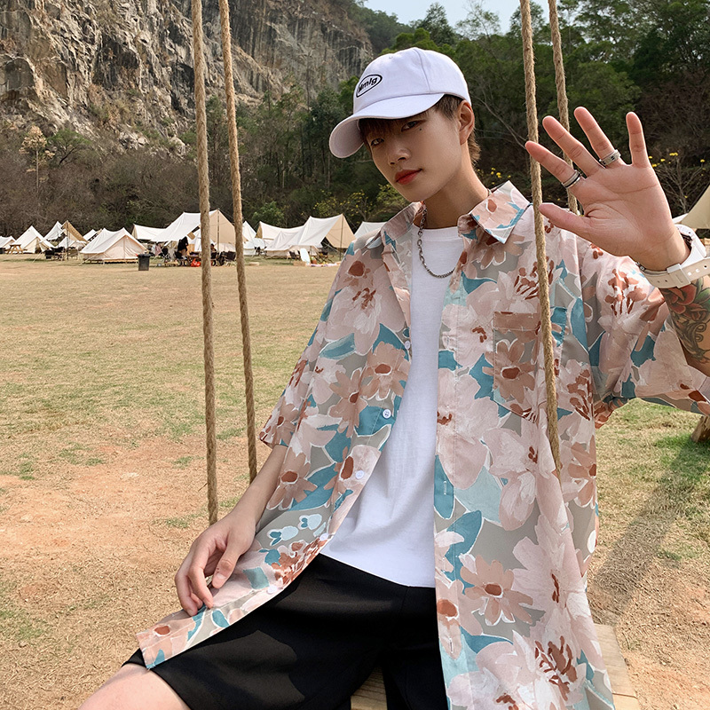 Korean fashion short-sleeved shirt 2021. Men's and women's short-sleeved shirt