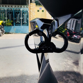 MÓC TREO ĐỒ SHARK POWER
