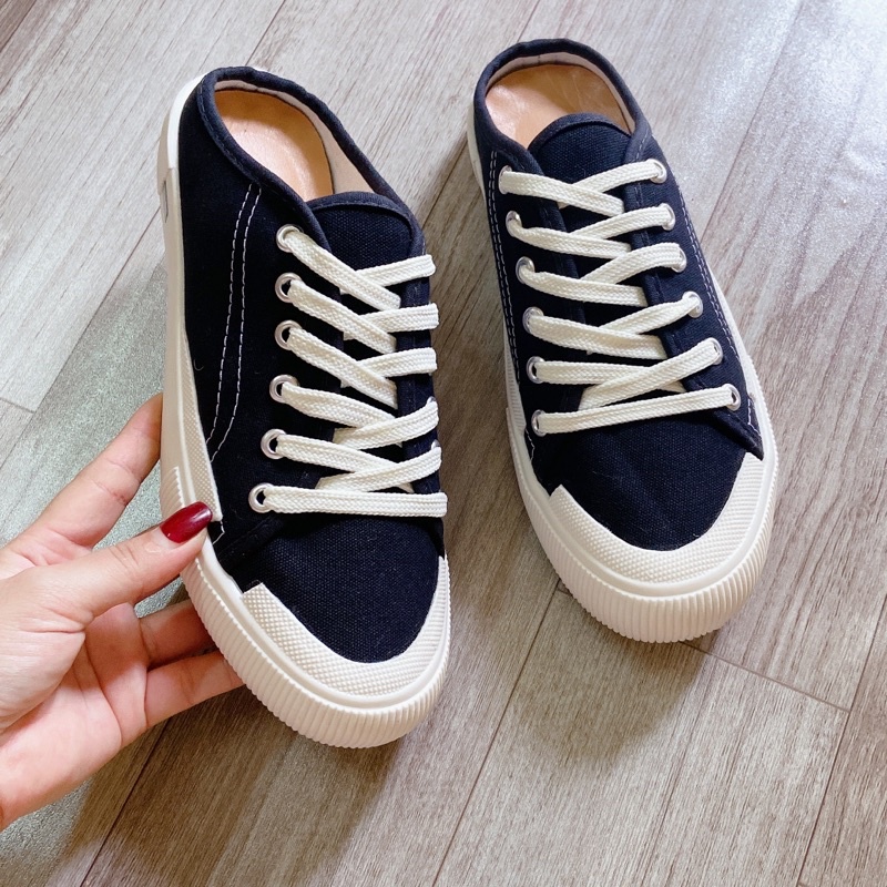 FREESHIP-ẢNH TỰ CHỤP Giày thể thao nữ/Sneaker hở gót PUNSHOES đế bằng 2cm vải màu đen không họa tiết năng động