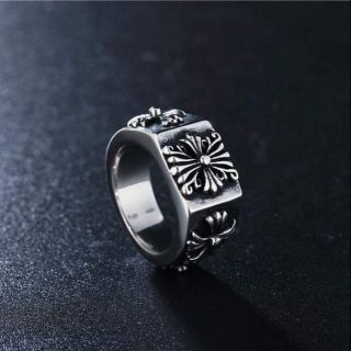 Nhẫn Chrome Heart CH7