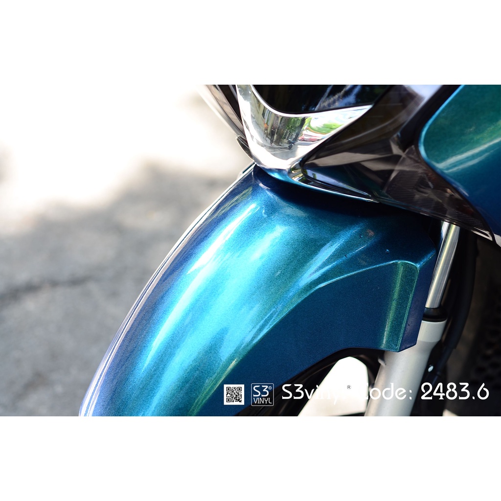 Decal-xe-máy-xanh-cổ-vịt